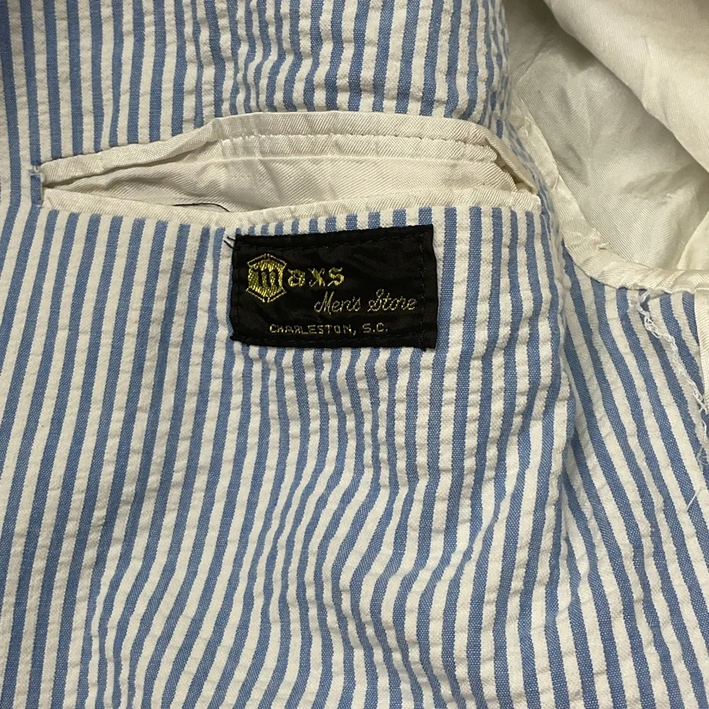 Maxs Mens Store Vintage Seersucker Suit Blue White Striped 2pc Made in USA 46 37